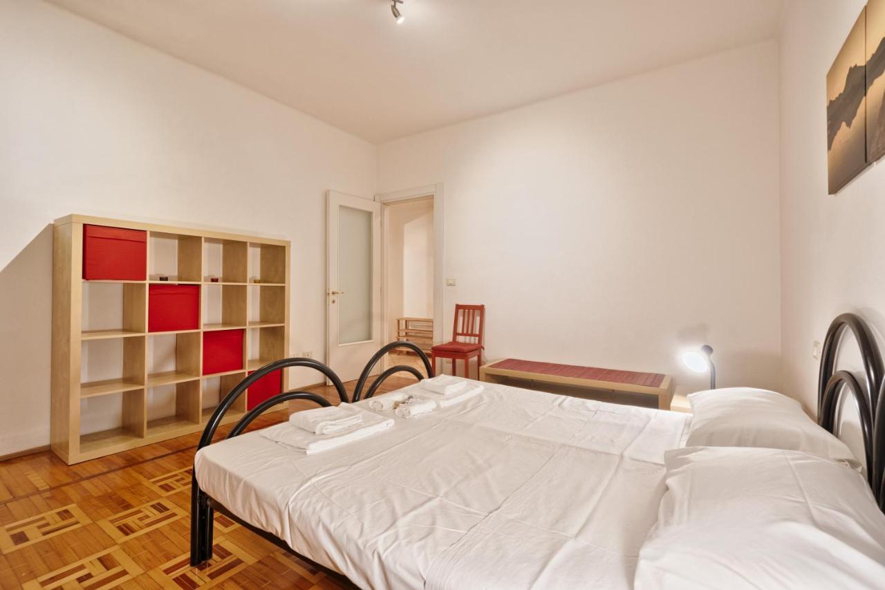 Piazza Statuto Elegant Apartment トリノ エクステリア 写真