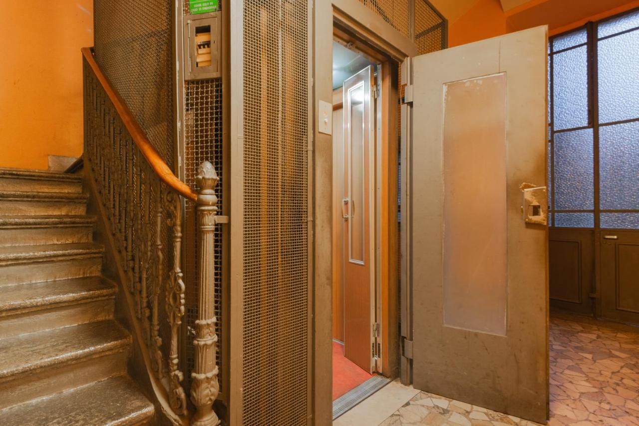 Piazza Statuto Elegant Apartment トリノ エクステリア 写真